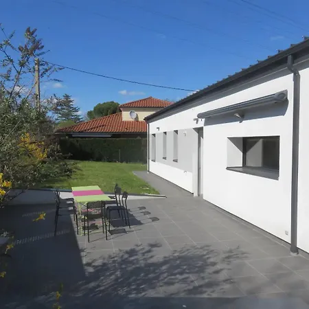 Holiday home Maison Deville *